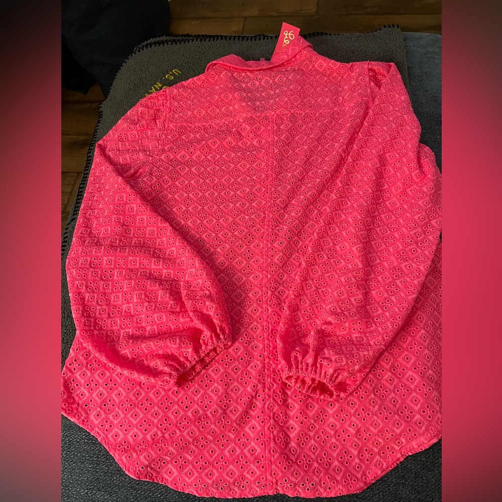 NWT Lilly Pulitzer Sea Breeze eyelet top/blouse size large - Picture 3 of 5